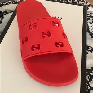 Gucci slides